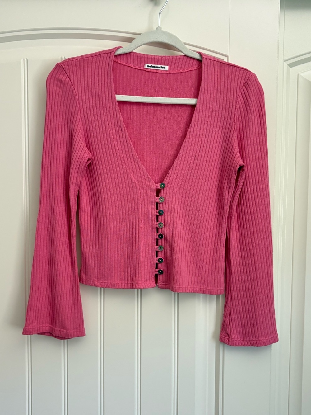 Reformation Gellar Ribbed Knit Crop long sleeve cardigan bright Pink size medium - Picture 2 of 7